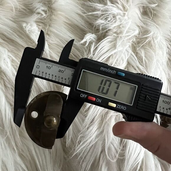 Antique Colonial Era Sand Cast Brass Catch Latch Set of 3 Crescent Shape Swivel - Picture 12 of 12